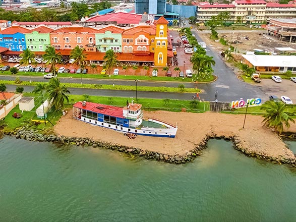 Du Panama aux Antilles néerlandaises 