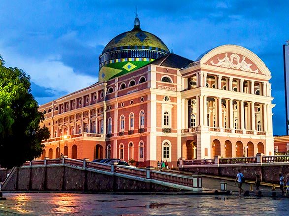 Au fil de l'Amazone et du Rio Negro Et séjour d'exception aux chutes d'Iguaçu - Vols + Hôtel Inclus