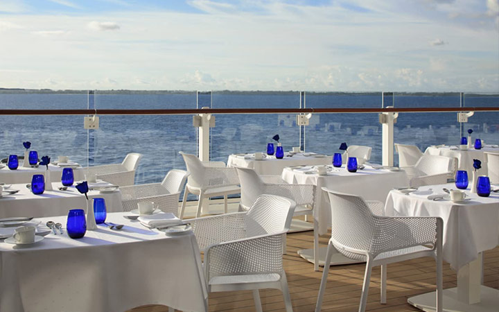 Navire Celebrity Apex