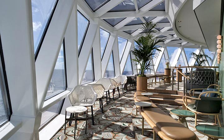 Navire Celebrity Apex