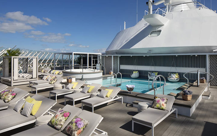 Navire Celebrity Apex