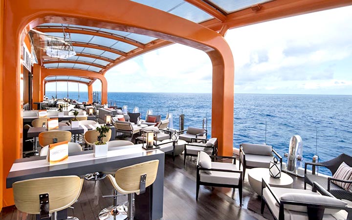 Navire Celebrity Apex