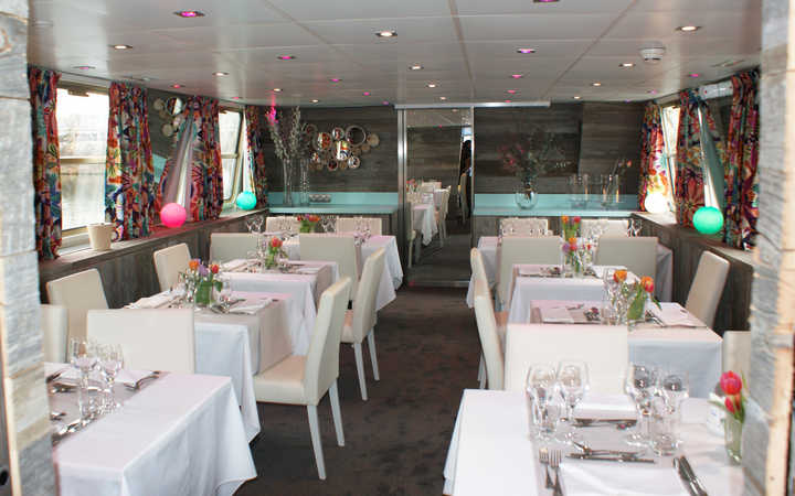 Navire Jeanine (ou similaire)