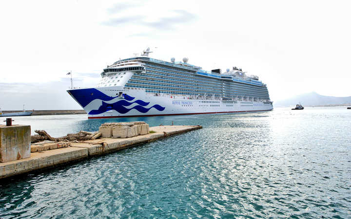 Navire Royal Princess