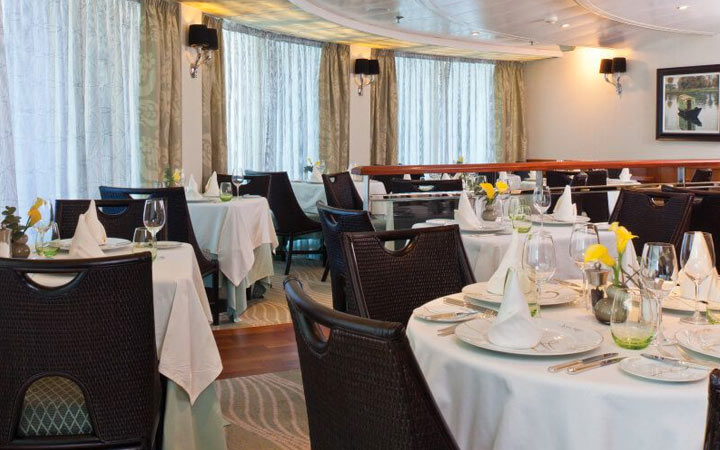 Navire Seven Seas Navigator